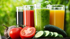 3 Best Summer Detox Drinks to Help Reduce Belly Fat Naturally