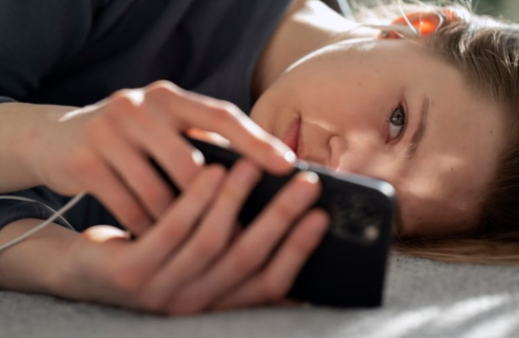 Mobile Addiction and health
